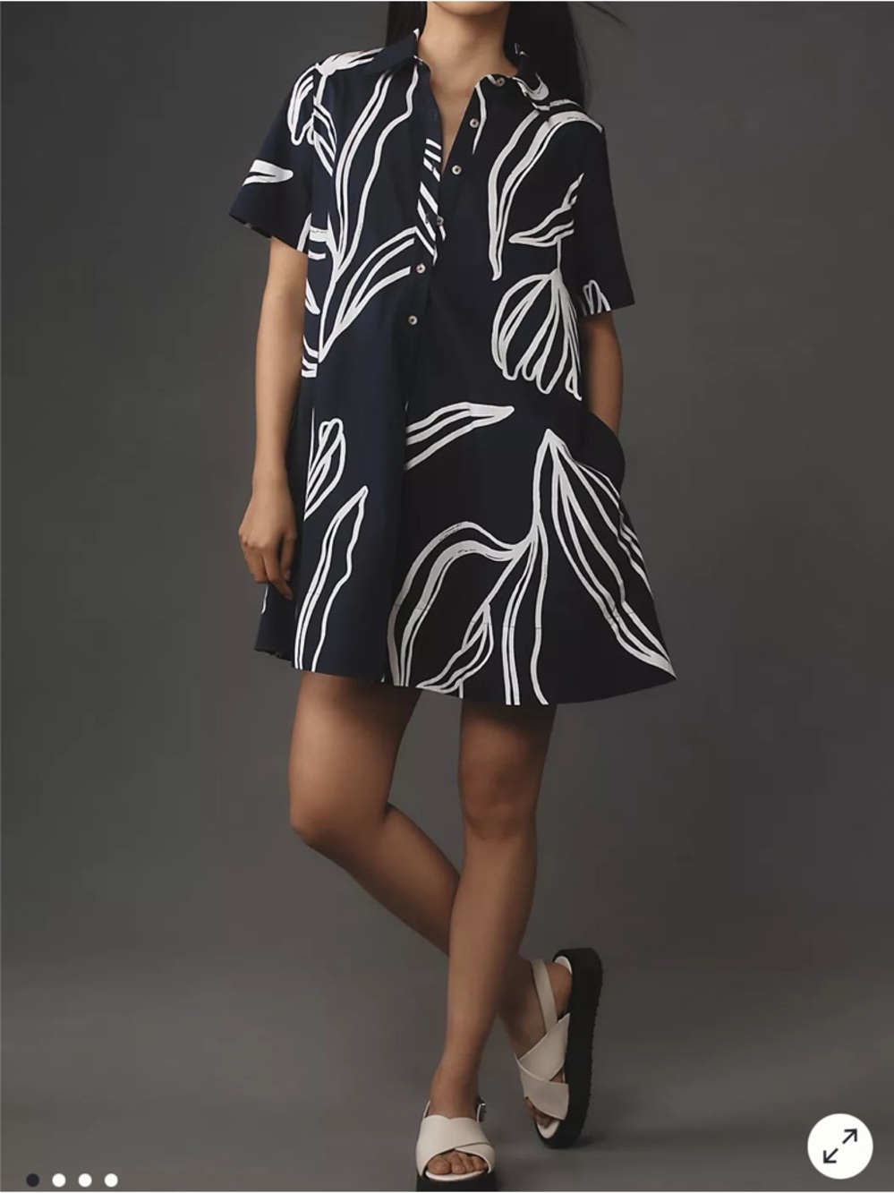 Anthropologie Pollie Navy Blue and White Floral Button-Up Dress - Large